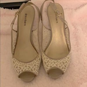 Peep toe sling back shoe